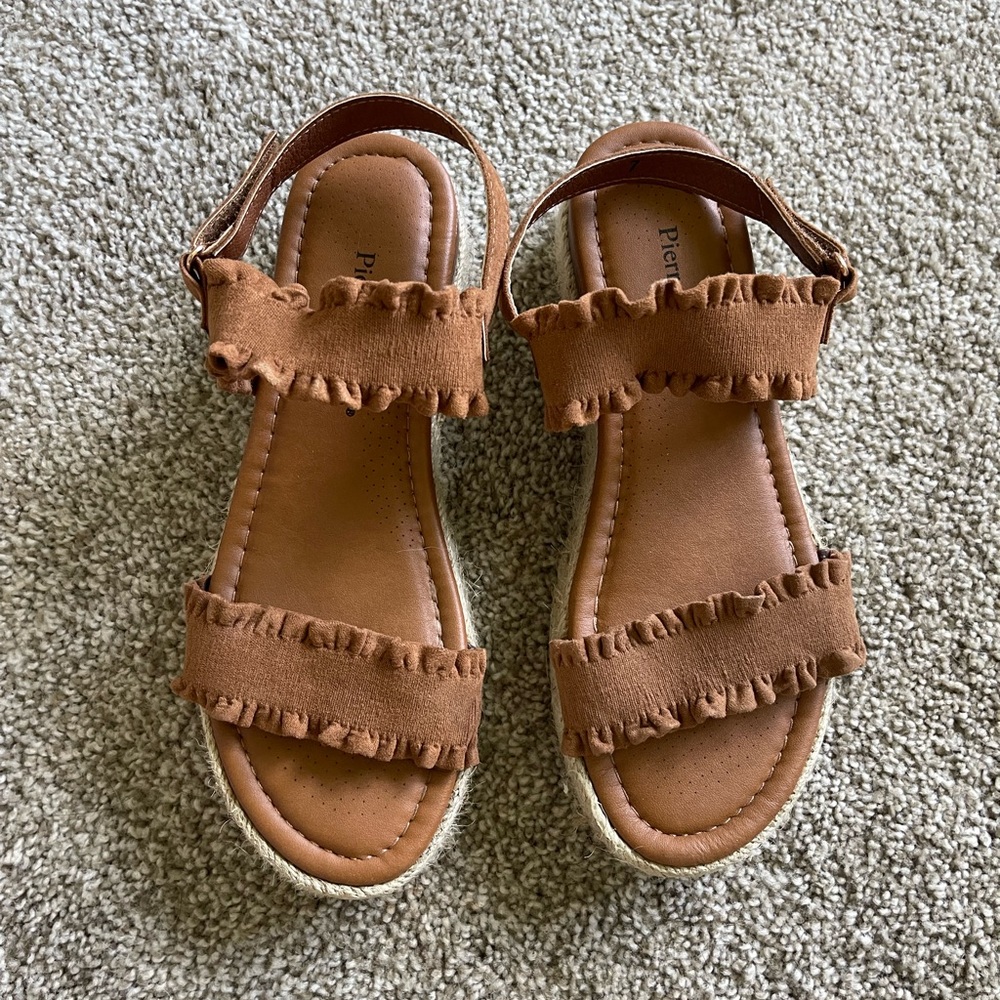 Pierre Dumas Sandal